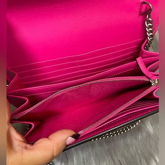 NWOT GUCCI x SEGA Crossbody Clutch - Picture 8 of 12